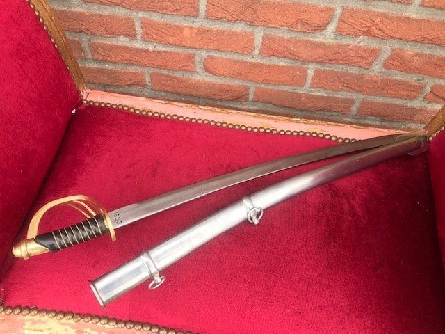 fraaie metalen sabel, 72 cm, Ophalen of Verzenden, Landmacht, Overige gebieden, Zwaard of Sabel