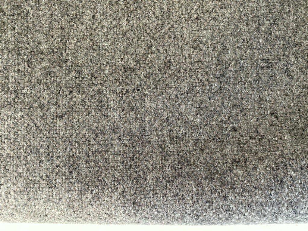 Gudbrandsdalens Amdal 365 grijs+beige max 4,8 mtr meubelstof, Wol, 120 cm of meer, Ophalen of Verzenden, Grijs