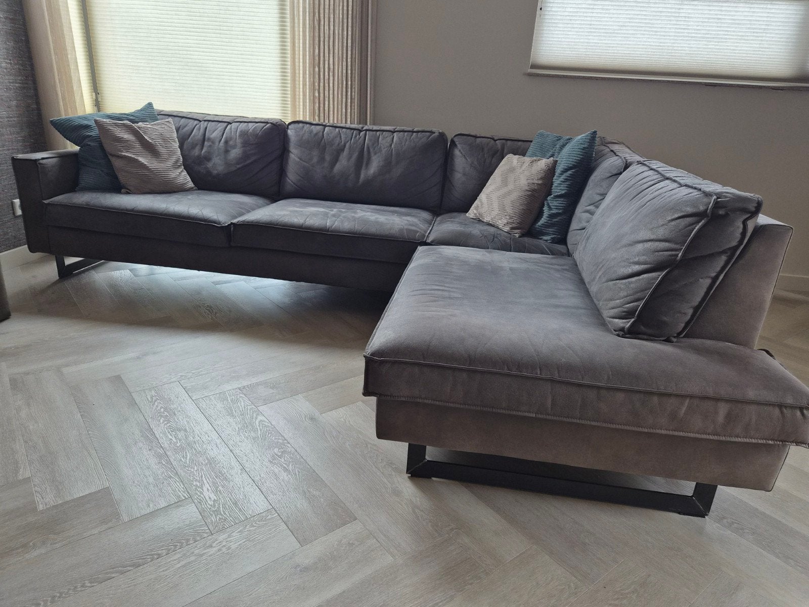 royale hoekbank met 2 poefs, Ophalen, Gebruikt, Leer, Modern