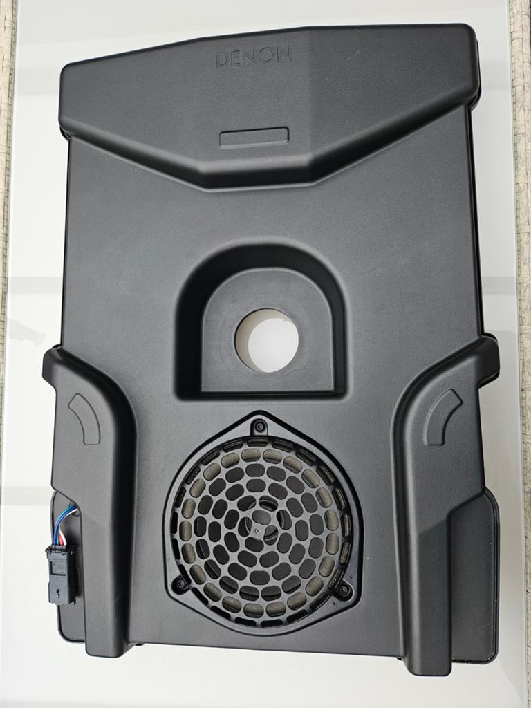 Originele Denon subwoofer/versterker module van PSA auto, Ophalen of Verzenden, Zo goed als nieuw