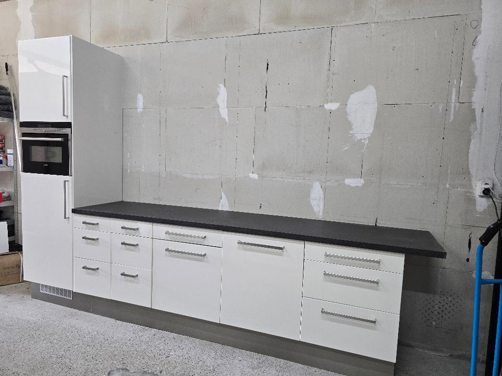 Te koop Complete  hoogglans witte keuken., Huis en Inrichting, Keuken | Complete keukens, Ophalen, Gebruikt, Wit, Hoogglans of Gelakt