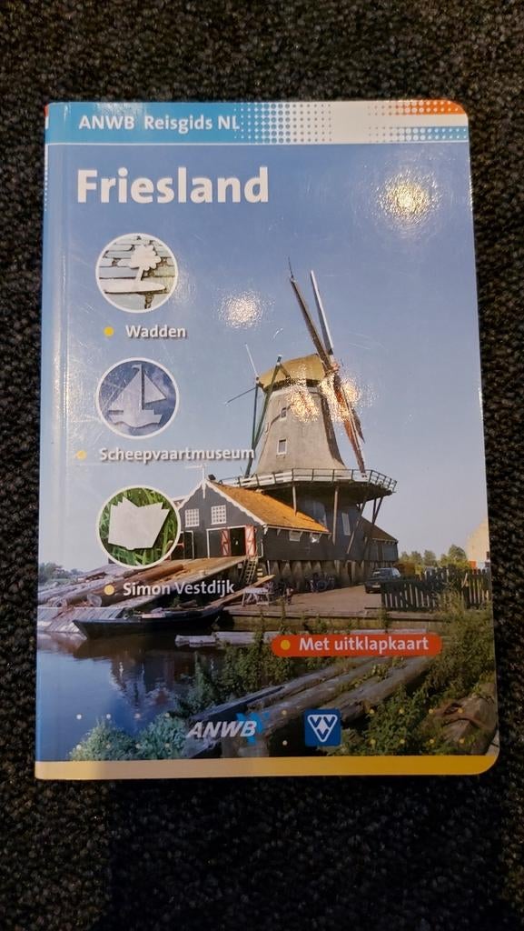 ANWB Reisgids Friesland - Wadden, Scheepvaartmuseum, Ophalen of Verzenden, Zo goed als nieuw, Reisgids of -boek, ANWB