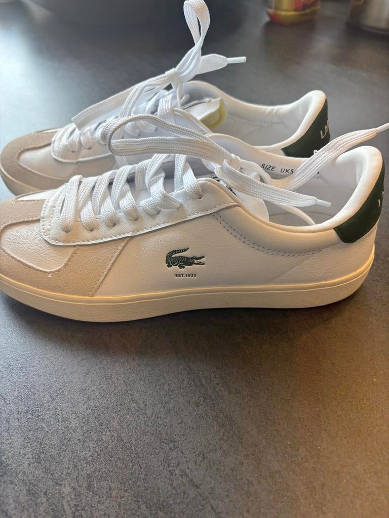 Lacoste schoenen maat 39, Kleding | Dames, Wit, Ophalen of Verzenden, Sneakers of Gympen, Zo goed als nieuw