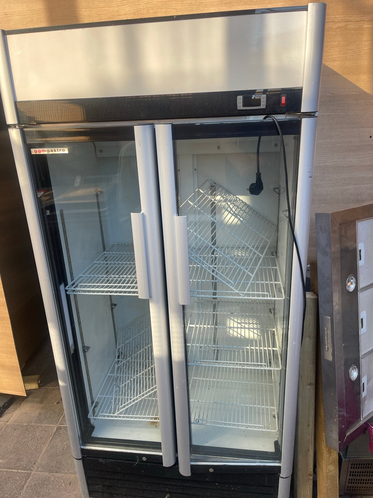GGM Gastro GKS630FN Drankkoeler - 630L, Witgoed en Apparatuur, 200 liter of meer, 60 cm of meer, Zonder vriesvak, Gebruikt