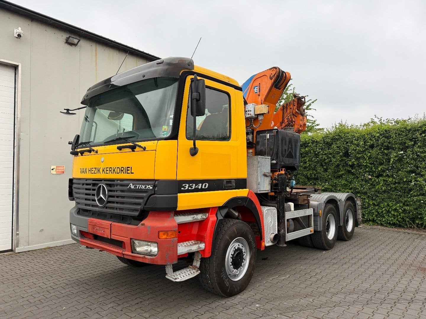 Mercedes-Benz ACTROS 6x6 Bladgeveerd handgeschakeld Effer 46, Auto's, Overige kleuren, Mercedes-Benz, Bedrijf, Diesel
