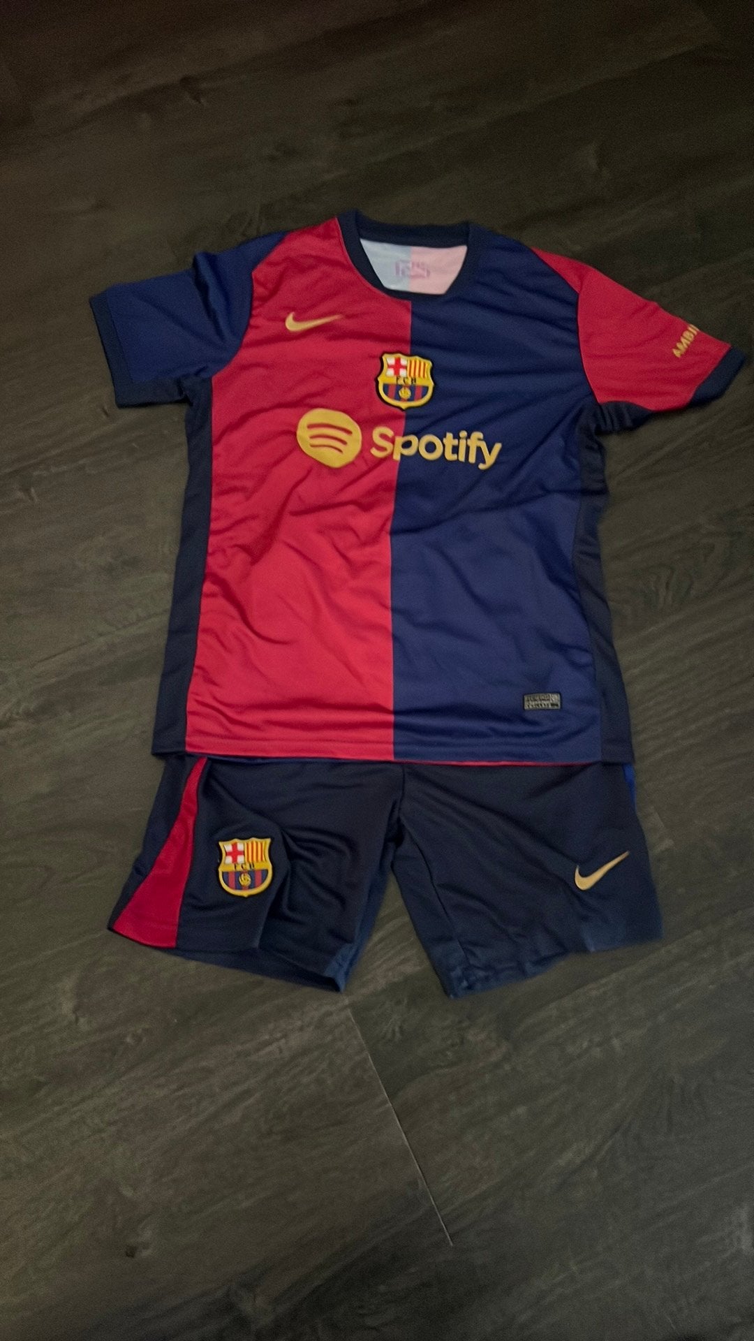 FC Barcelona Voetbaltenue Compleet Maat M, Maat M, Ophalen of Verzenden, Nieuw, Set