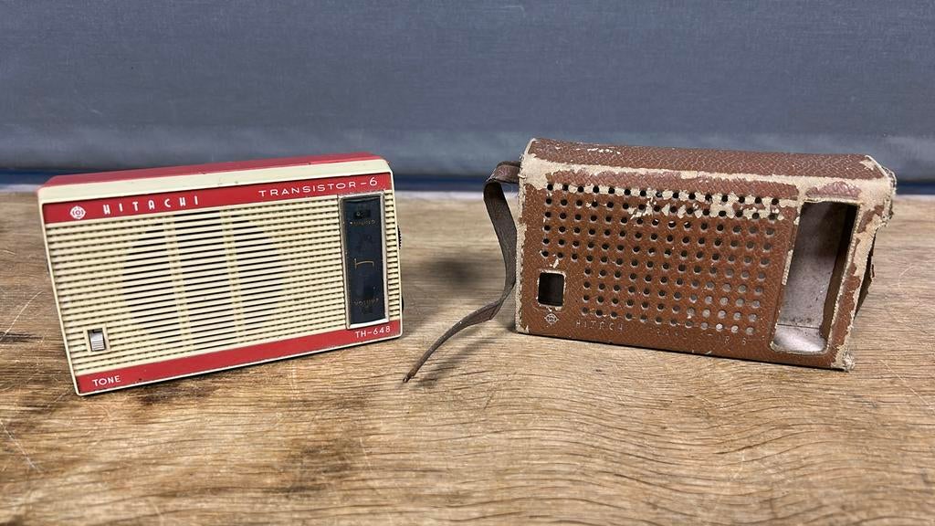 Antieke Hitachi zak radio. Transistor 6. TH-648., Antiek en Kunst, Ophalen of Verzenden