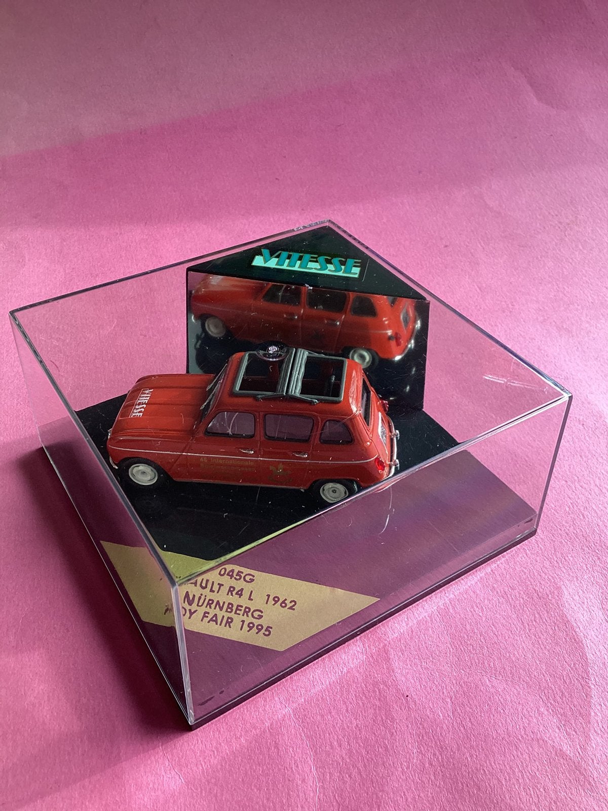 Schaalmodel auto renault 4L, Hobby en Vrije tijd, Ophalen of Verzenden, Nieuw, Auto, Overige merken