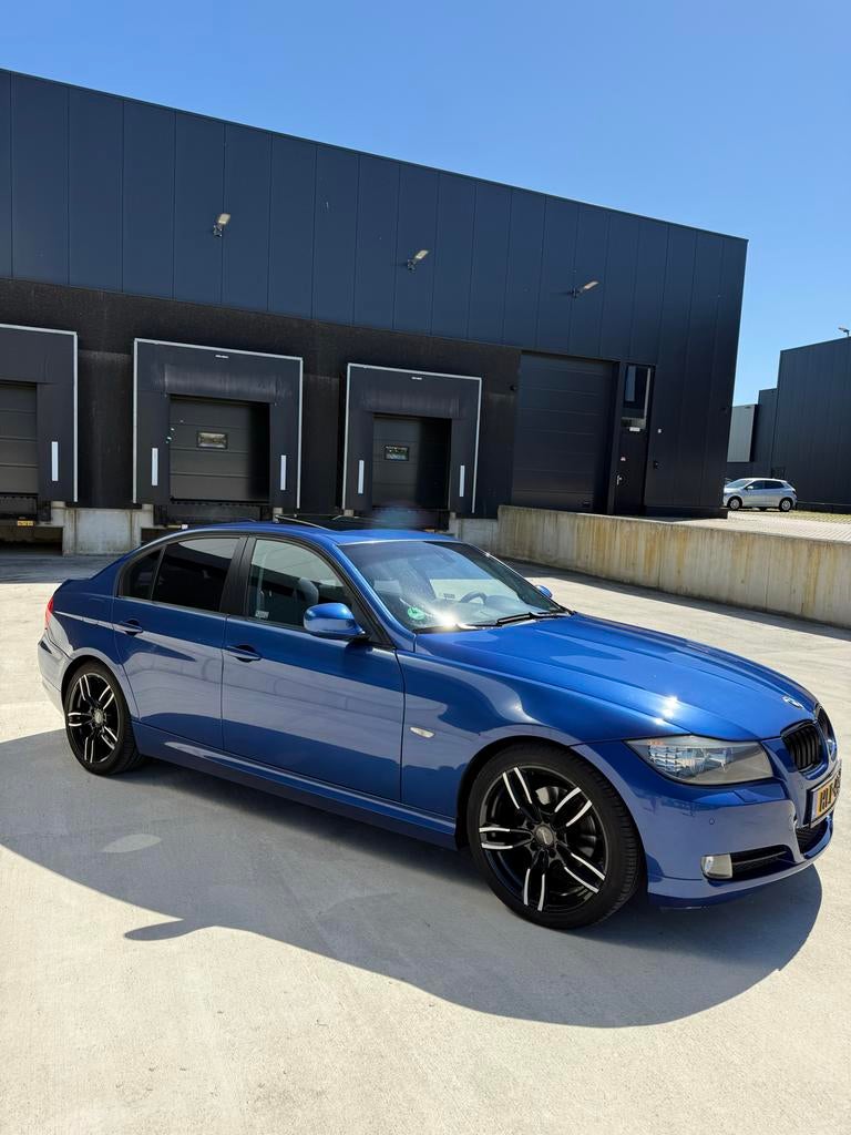 BMW 3-Serie 2.0 I 320 2009 Blauw, Auto's, 1345 kg, 1995 cc, Zwart, 4 cilinders