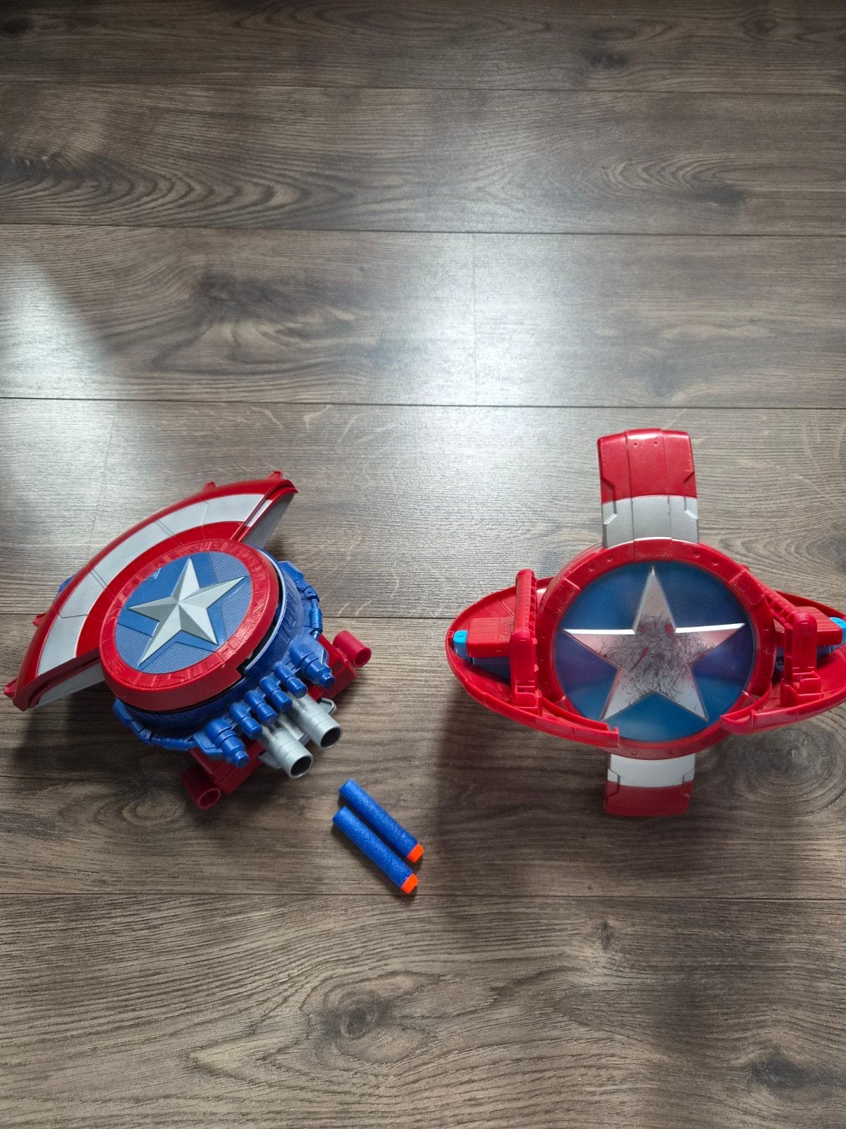 Captain America schild en Nerf blaster set, Ophalen, Gebruikt