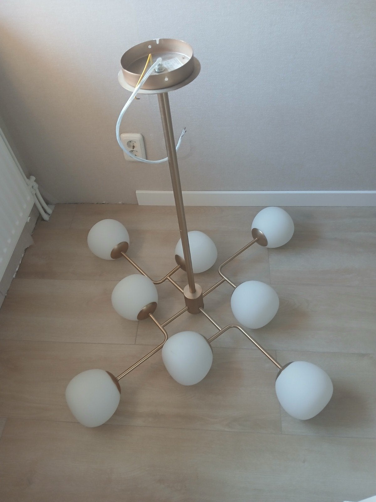 Maytoni hanglamp 8 bollen, Huis en Inrichting, Lampen | Hanglampen, Ophalen, Overige fittingen, Zo goed als nieuw, Glas