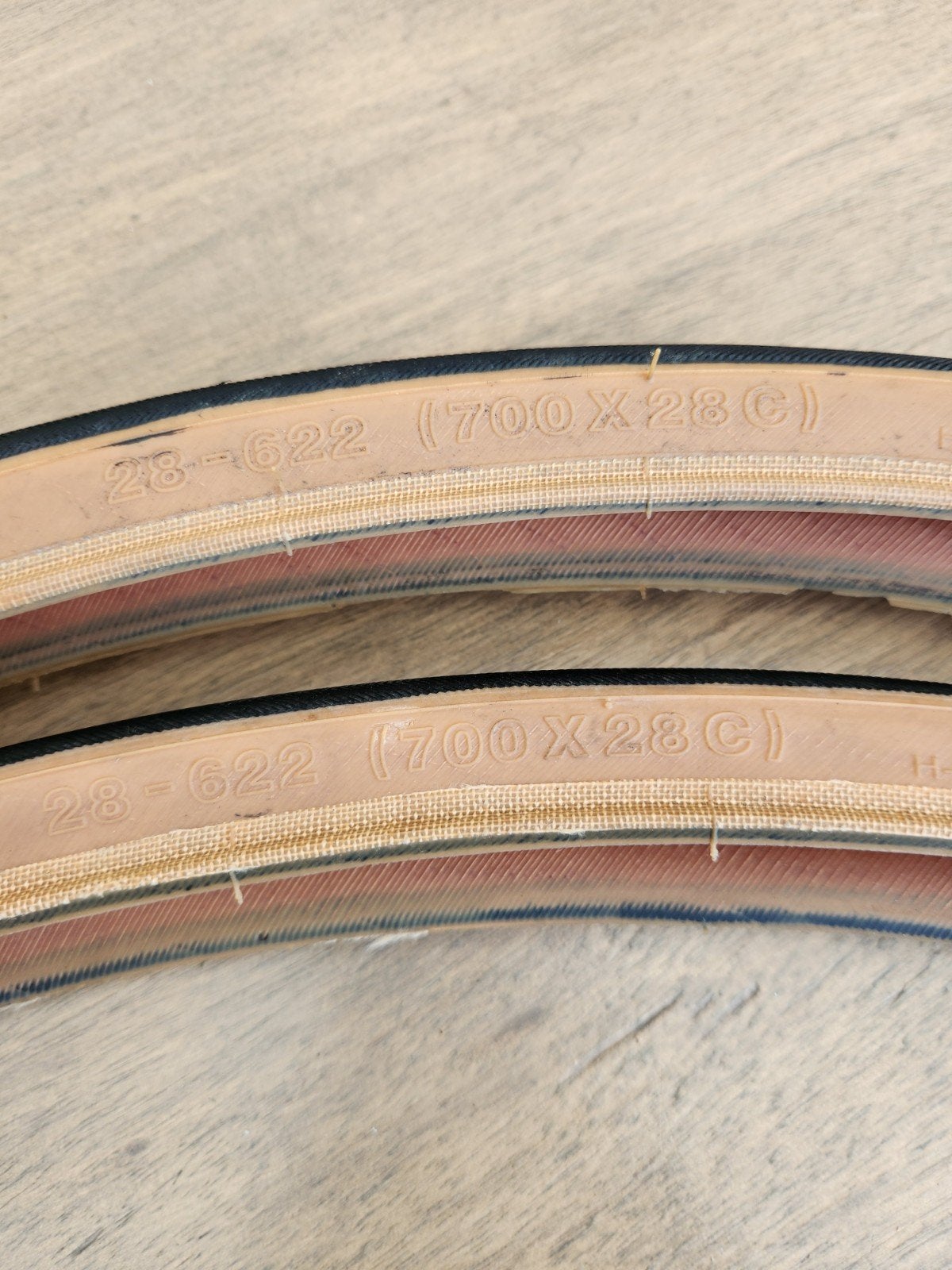 Chao Yang fietsbanden 28-622 (700x28C), Fietsen en Brommers, Ophalen of Verzenden, Zo goed als nieuw