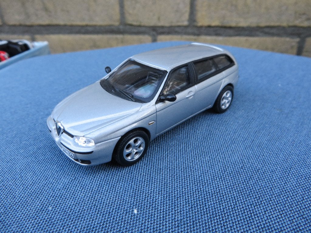 Hongwell Alfa Romeo 156 stationwagon, Ophalen of Verzenden, Zo goed als nieuw, Auto, Overige merken
