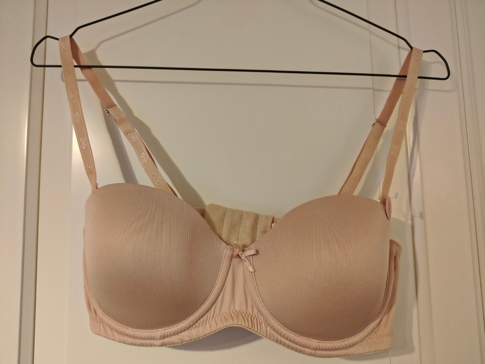 Nieuwe Hunkemöller BH, 75B, huidskleur, strapless te dragen, Hunkemöller, Ophalen of Verzenden, Beige, BH