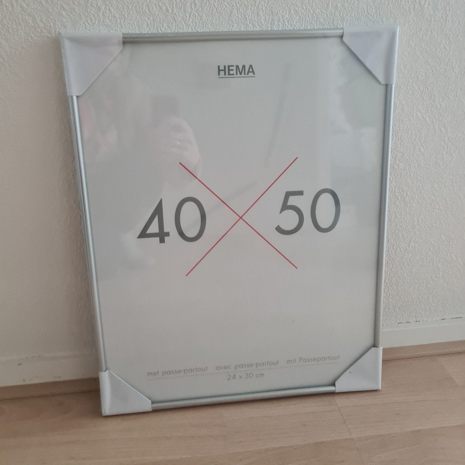 Nieuwe Hema fotolijst 40 x 50 (passe partout 24 x 30) zilver, Ophalen, Minder dan 50 cm, Metaal of Aluminium, Nieuw