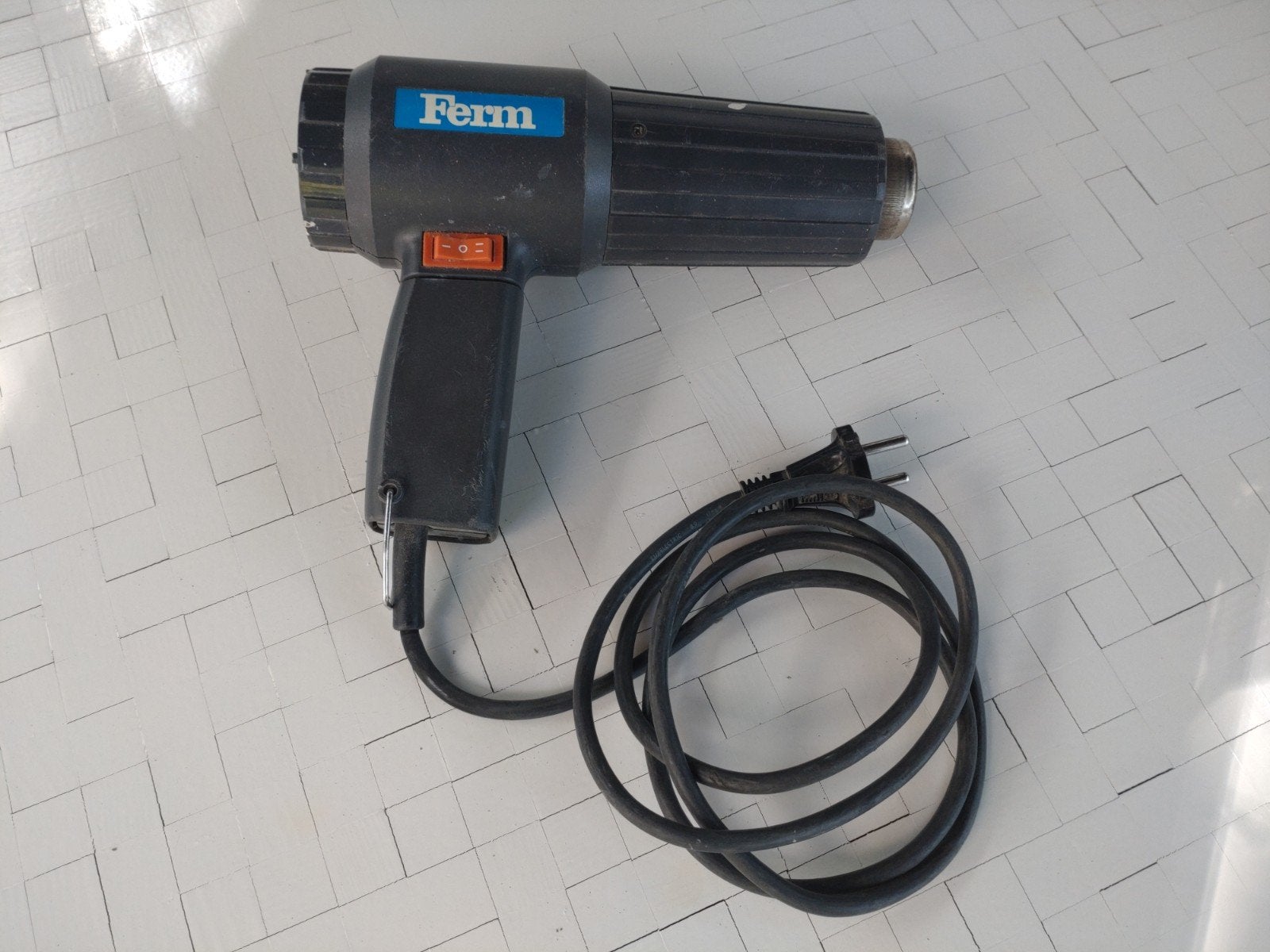 Ferm heteluchtpistool - 1500 Watt, 220 Volt, Ophalen of Verzenden, Gebruikt, Overige typen, Ferm