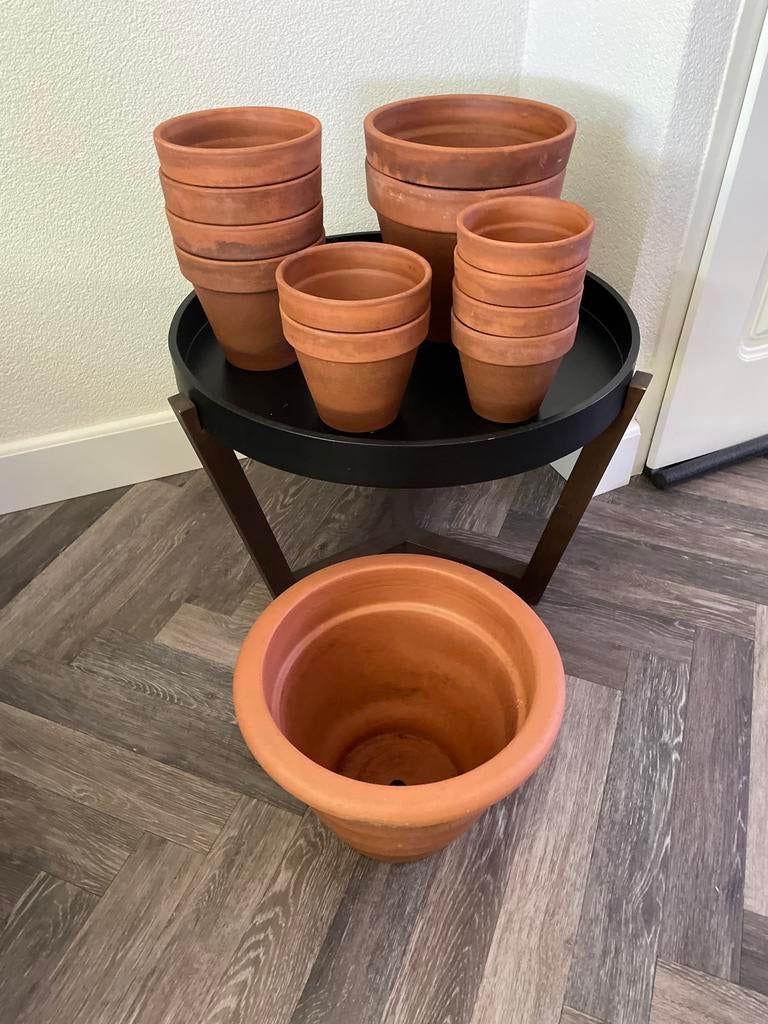 Terracotta bloempotten set - diverse maten, Tuin en Terras, Bloempotten, Gebruikt, Terracotta, Balkon, Tuin, Minder dan 40 cm