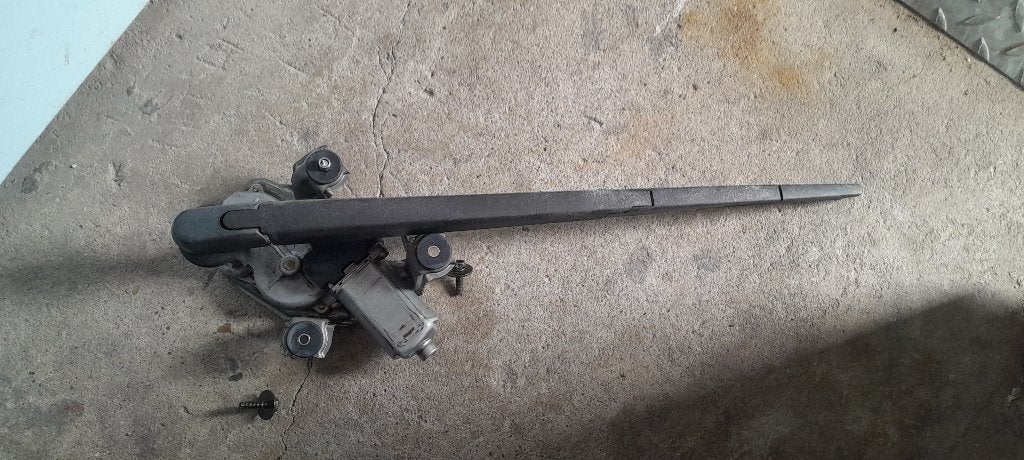 Toyota Avensis T25 achterruitenwisser + wissermotor 2003, Ophalen, Gebruikt, Toyota