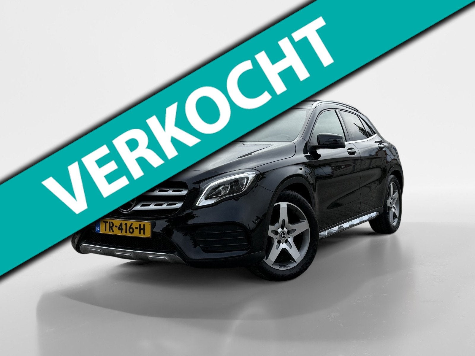 Mercedes-Benz GLA-klasse 180 Business Solution AMG Automaat, Auto's, Gebruikt, 4 cilinders, 715 kg, 1335 kg