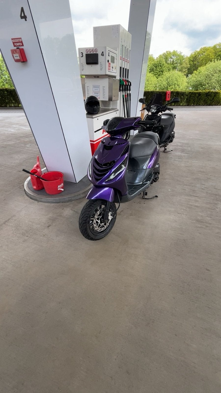Zip 50cc 4t, Ophalen, Zo goed als nieuw, Benzine, Zip