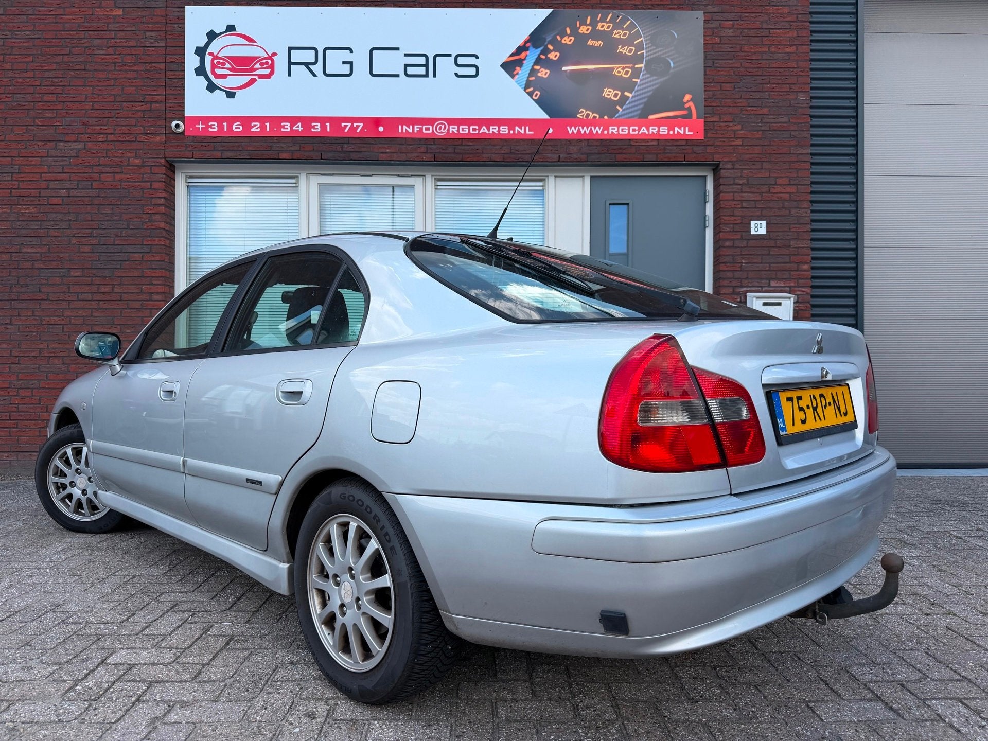 Mitsubishi Carisma 1.6 Platinum Edition / LPG G3 / Airco / A, Stof, Gebruikt, 4 cilinders, Met garantie (alle)