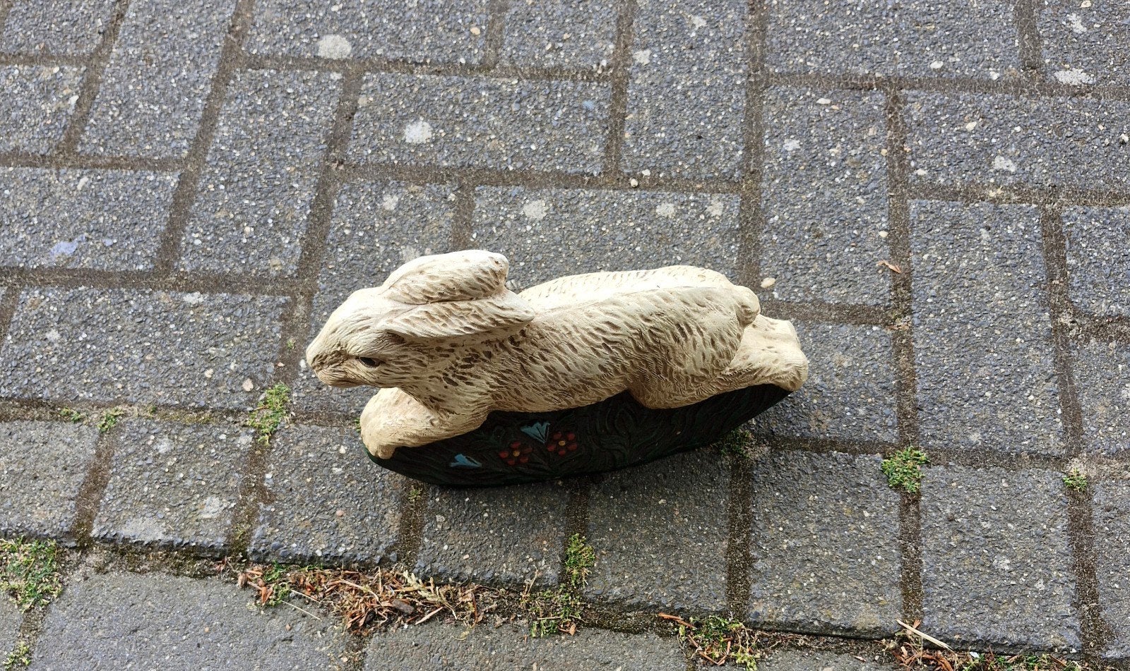 Antiek konijn, Ophalen