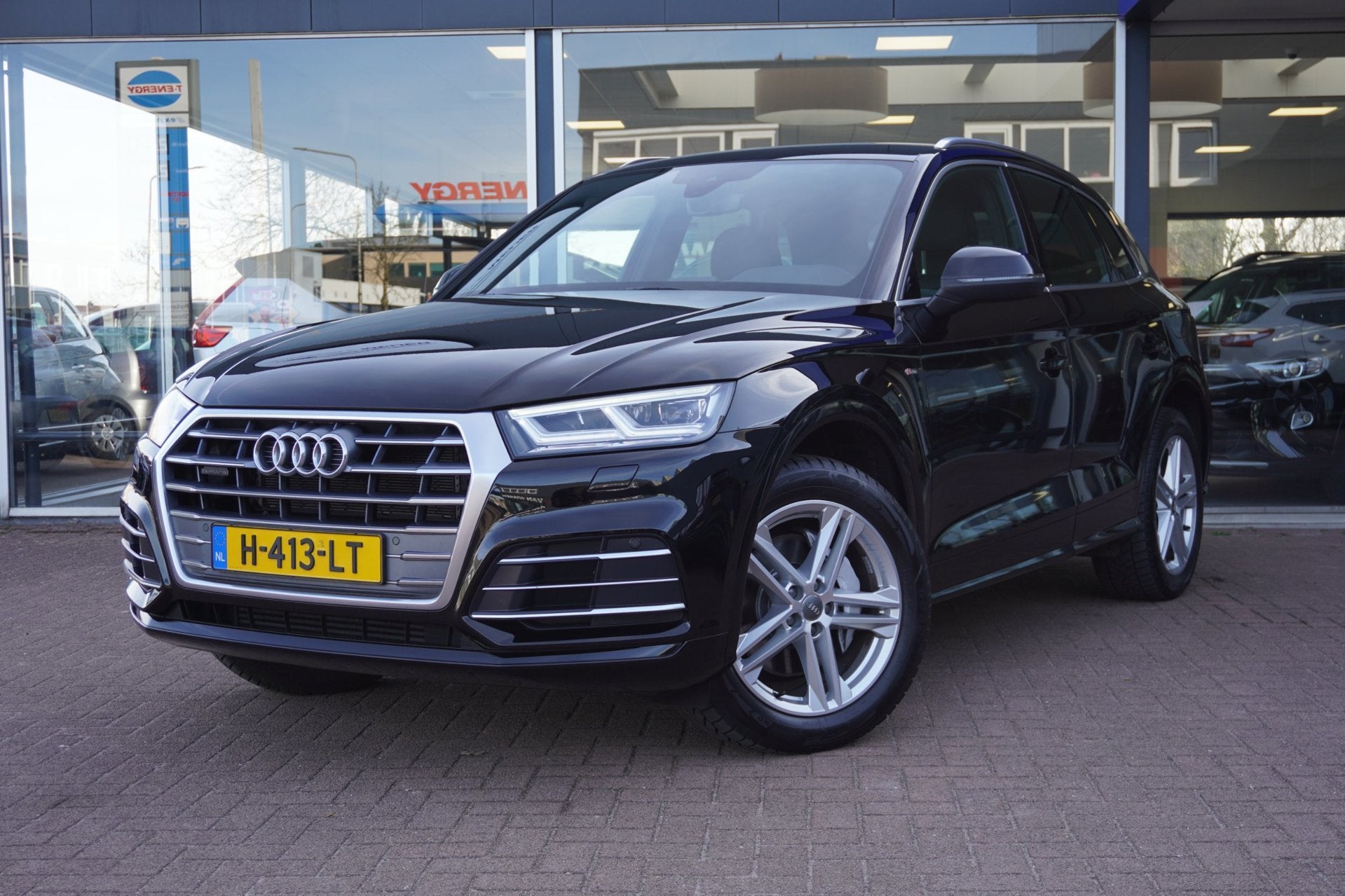 Audi Q5 50 TFSI e quattro S edition Automaat | Navigatie | A, Auto's, Audi, Dealer onderhouden, 4 cilinders, Leder en Stof, Zwart