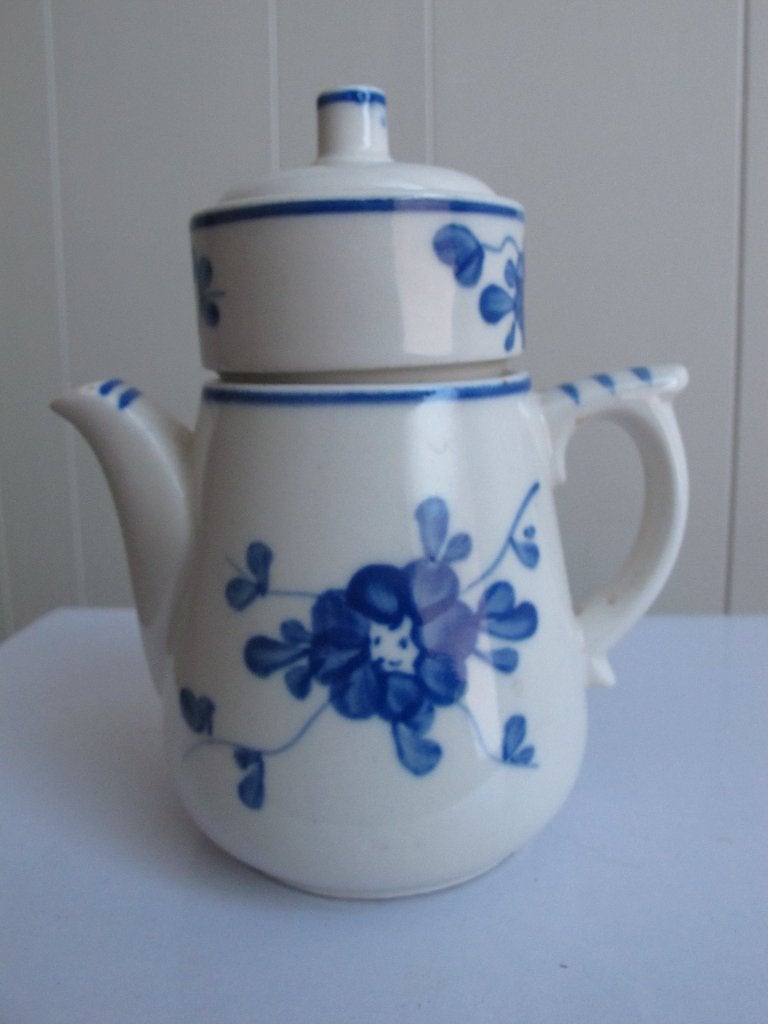 Koffiepotje Ursula, Verzenden