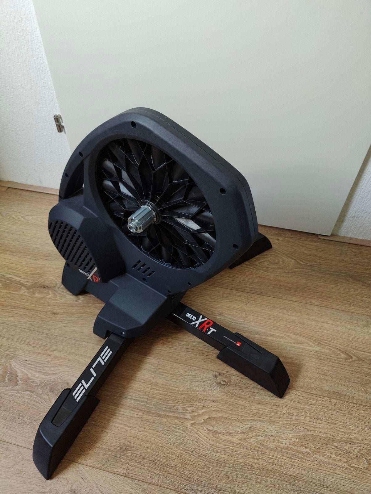 Elite Direto XR-T Smart Trainer - Zo goed als nieuw, Sport en Fitness, Ophalen, Zo goed als nieuw