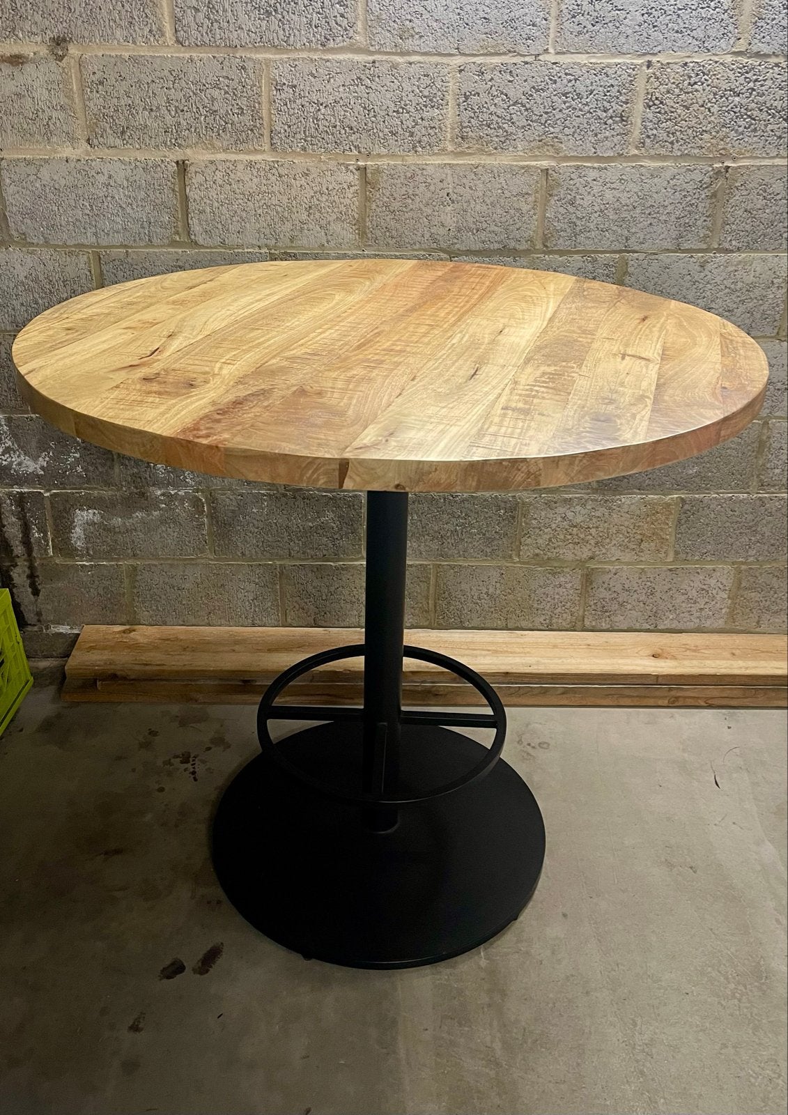 Mango Bartafel 120cm doorsnede als Nieuw, Huis en Inrichting, Tafels | Bijzettafels, Ophalen, Rond, Zo goed als nieuw, 75 cm of meer