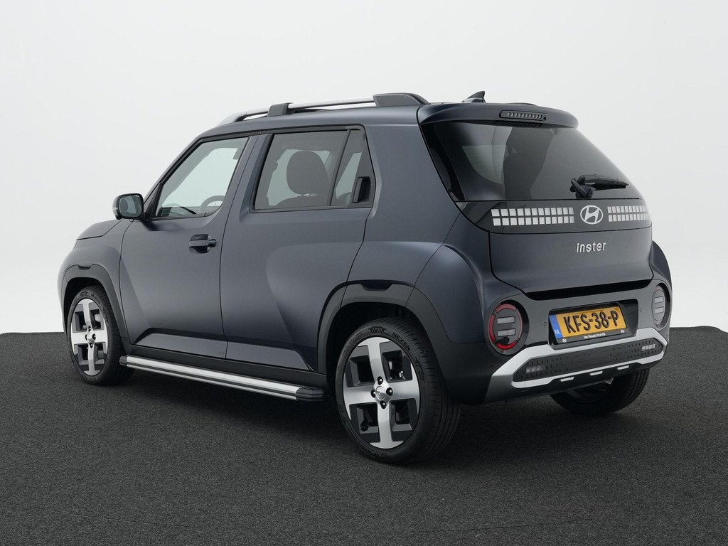 Hyundai INSTER Evolve Sky 49 kWh | Winter + Techpack | Warmt, Auto's, Hyundai, Stof, Automatische klimaatregeling, 116 pk, Origineel Nederlands