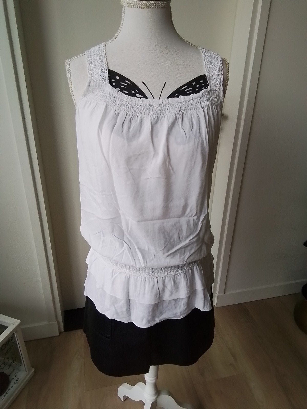 Zgan wit bloesje, topje Bella Ragazza mt XS, Bella Ragazza, Wit, Ophalen of Verzenden, Zo goed als nieuw