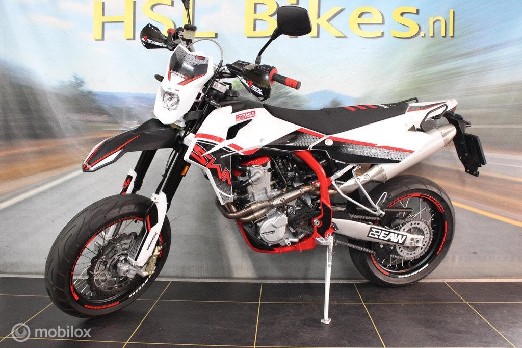 SWM SM 500 R, SWM, Bedrijf, ABS, 501 cc
