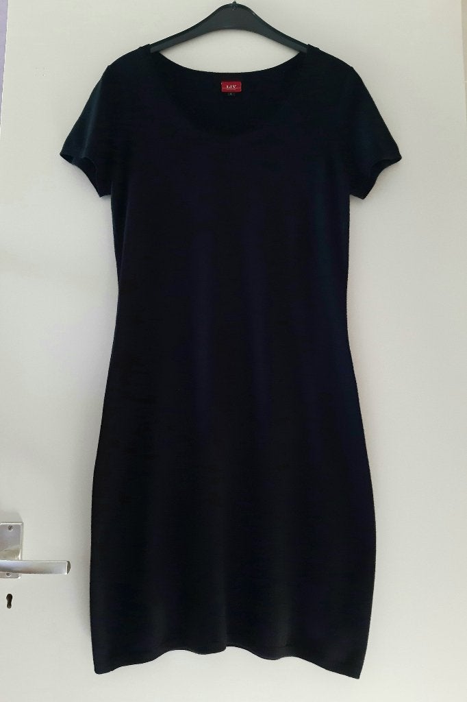 Jersey koker jurk van Liv collection maat M/L., Kleding | Dames, Jurken, Maat 38/40 (M), Zwart, Liv collection, Ophalen of Verzenden