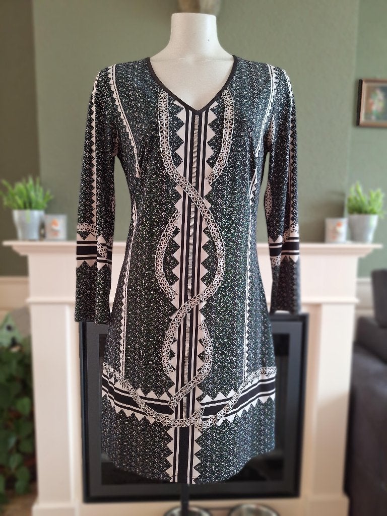 K-Design K Design jurk S 36 mooi bewerkt, Kleding | Dames, K-design, Verzenden, Zwart, Zo goed als nieuw