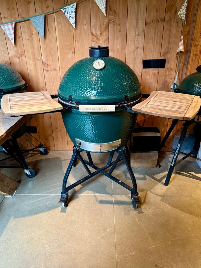 Big Green Egg XLarge | IntEGGrated Nest + Handler | Acacia, Ophalen, Zo goed als nieuw, Met accessoires