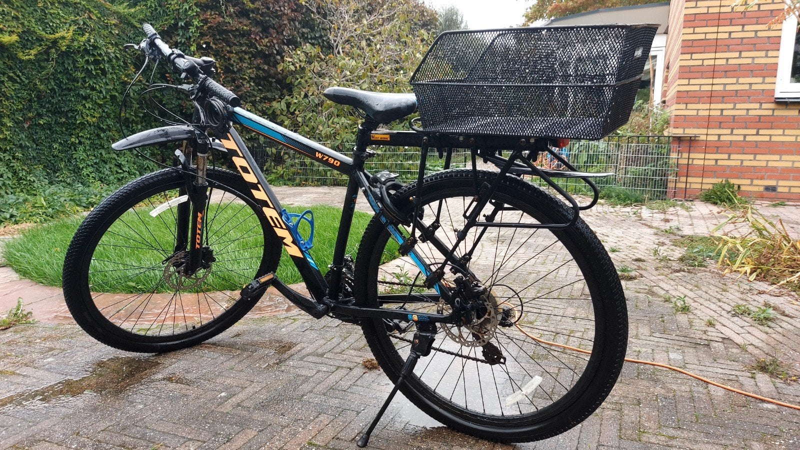 Totem W790 Mountainbike met schijfremmen en mand, Fietsen en Brommers, Overige merken, 28 inch, Gebruikt, Ophalen of Verzenden