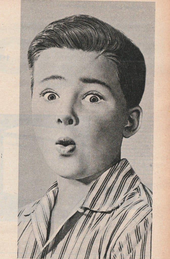 Retro reclame 1960 Robinson jongens schoenen jongen verbaasd, Verzenden, Overige typen