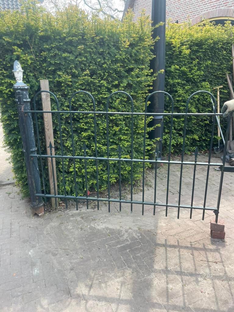 Gietijzeren poort, Tuin en Terras, Ophalen, Zo goed als nieuw, IJzer, Sierhekwerk