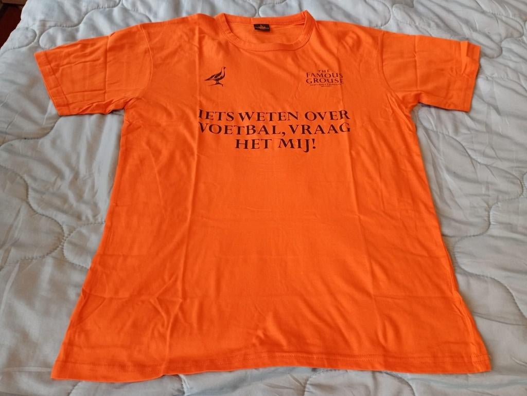 The Famous Grouse Oranje / WK voetbalshirt Maat L Nieuwstaat, Kleding | Heren, Ophalen, Nieuw, Maat 52/54 (L), Oranje