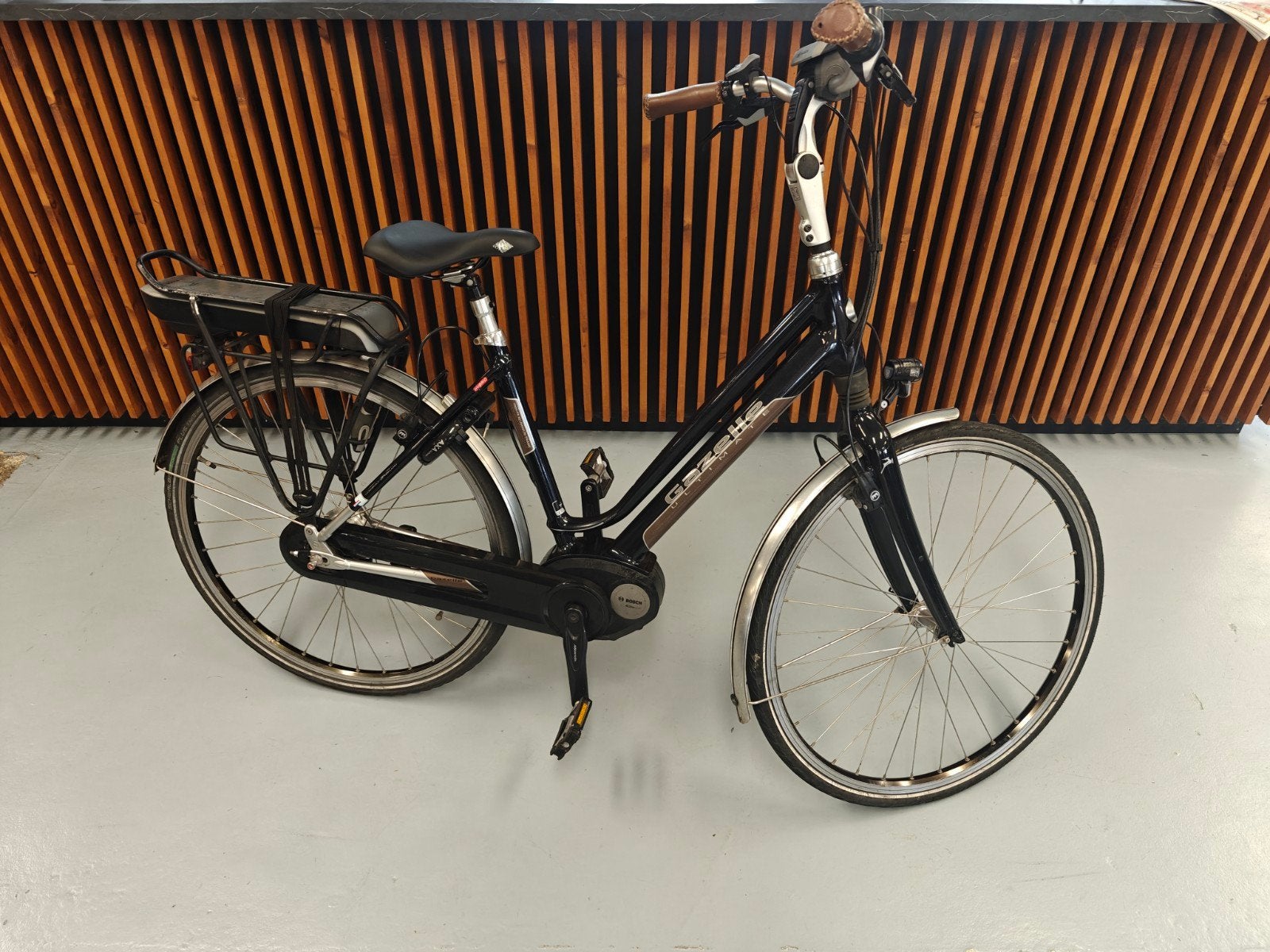 Gazelle Ultimate c8 met bosch, Fietsen en Brommers, Elektrische fietsen, Zo goed als nieuw, Gazelle, Ophalen