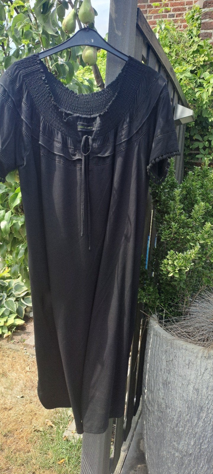 Zwarte jurk Exxcellent mt46, Kleding | Dames, Verzenden, Zo goed als nieuw, Exxcellent, Jurk