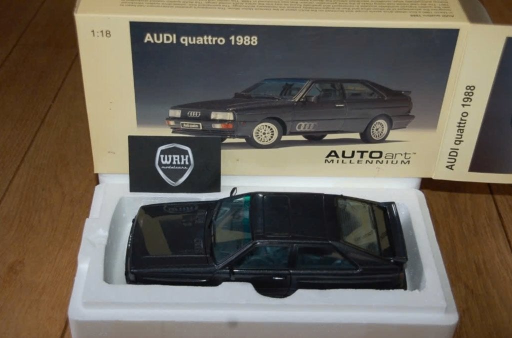 1:18 AUDI QUATTRO LWB satinblack Autoart 70301 in box WRH, Verzenden, Zo goed als nieuw, Auto, Autoart