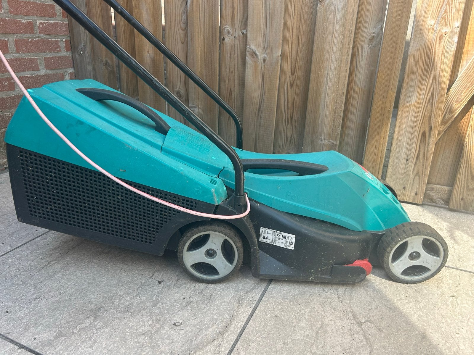 Bosch Powerdrive Elektrische Grasmaaier - Gebruikt, Tuin en Terras, Grasmaaiers, Ophalen, Cirkelmaaier, Gebruikt, Elektrische grasmaaier