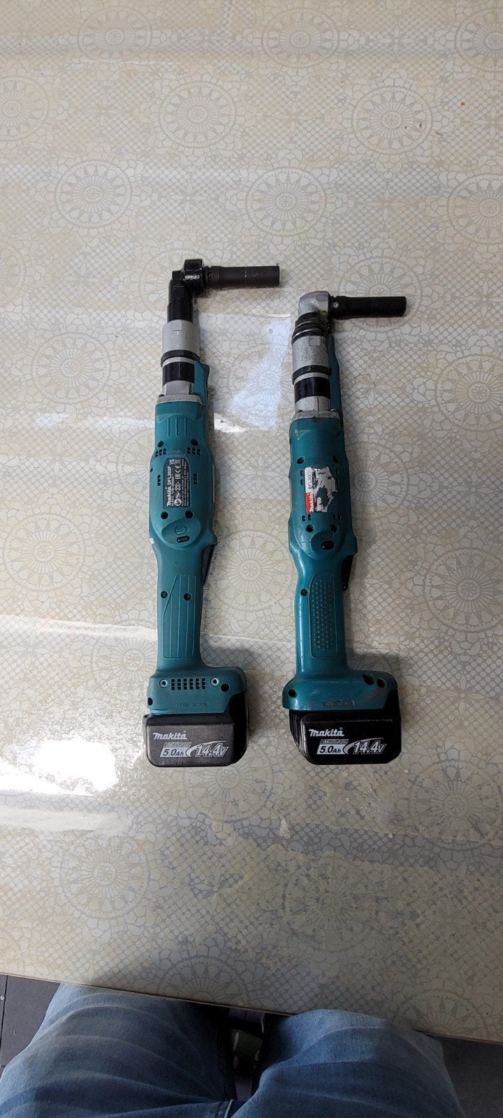Makita momentsleutel, Ophalen