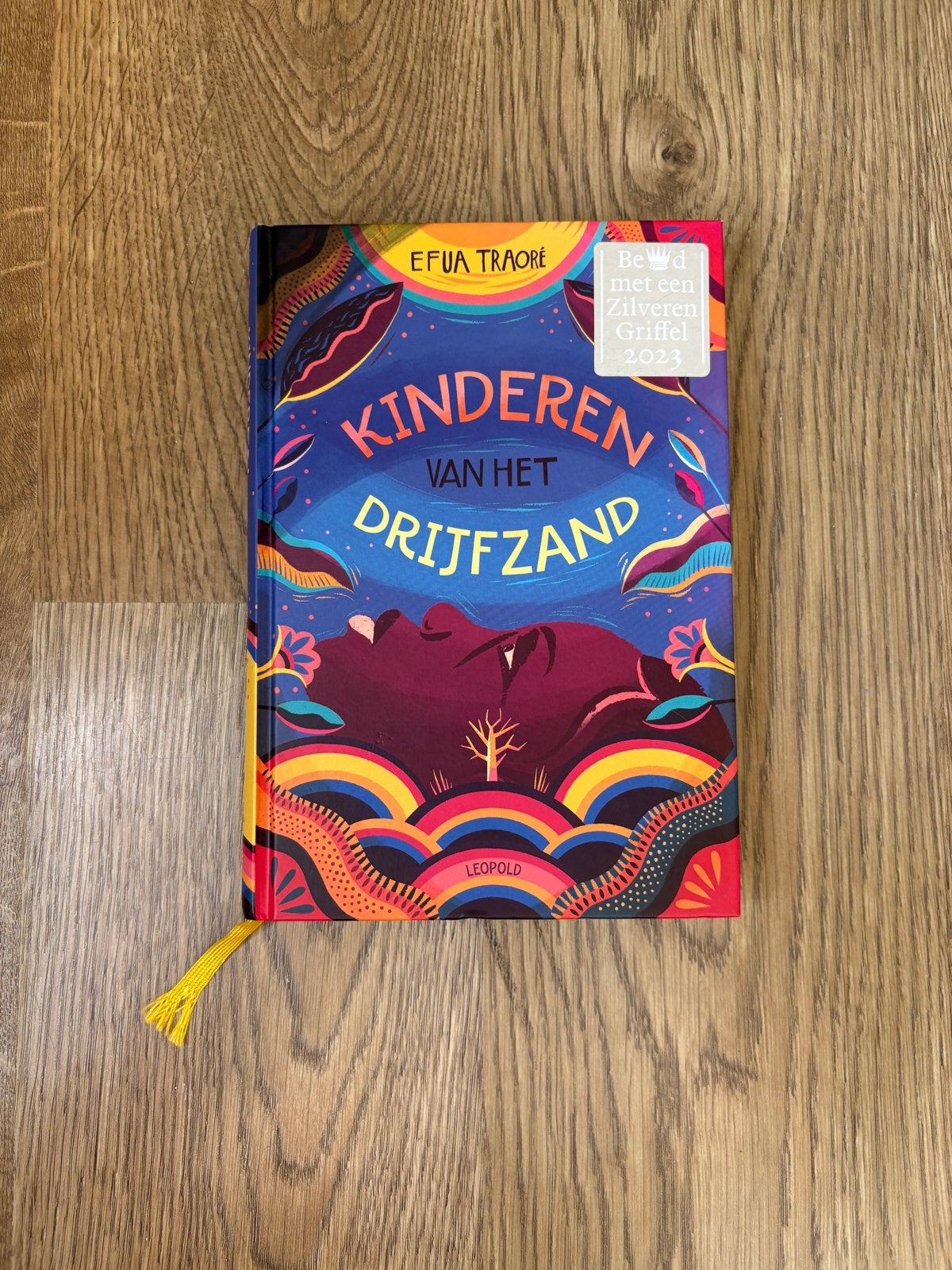 Kinderen van het Drijfzand - Efua Traoré (Zilveren Griffel), Ophalen of Verzenden, Zo goed als nieuw, Fictie