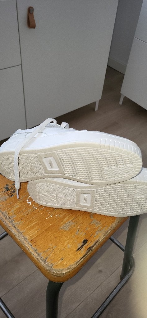 Puma sneakers wit maat 39, Puma, Wit, Ophalen of Verzenden, Sneakers of Gympen