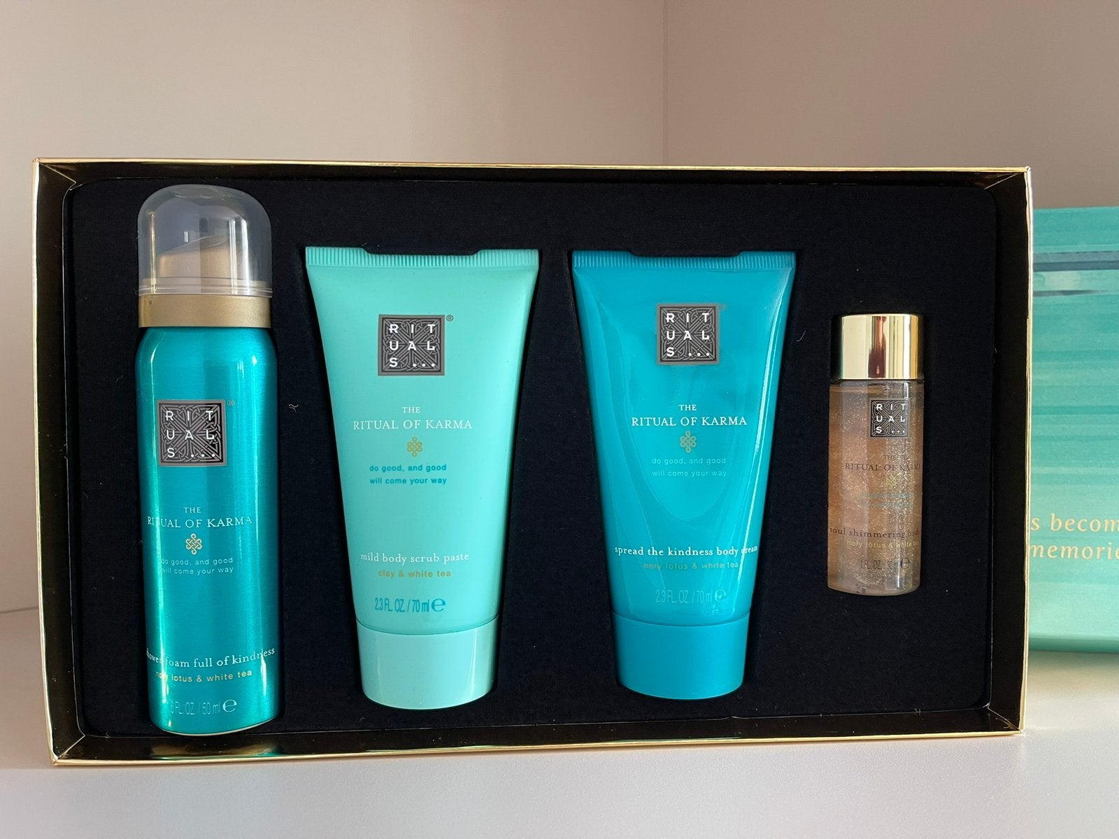 Rituals karma set S (4 producten), Sieraden, Tassen en Uiterlijk, Uiterlijk | Lichaamsverzorging, Ophalen of Verzenden, Zo goed als nieuw