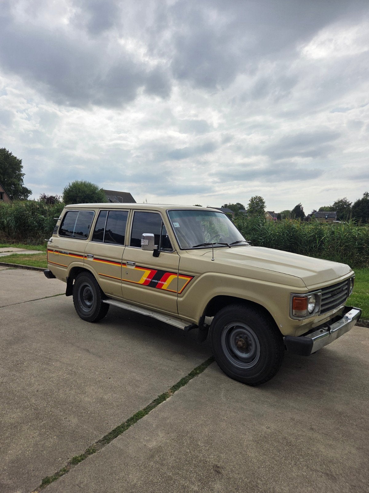 Toyota Landcruiser fj60 1984 9 personen incl btw., 135 pk, Beige, 4200 cc, Beige