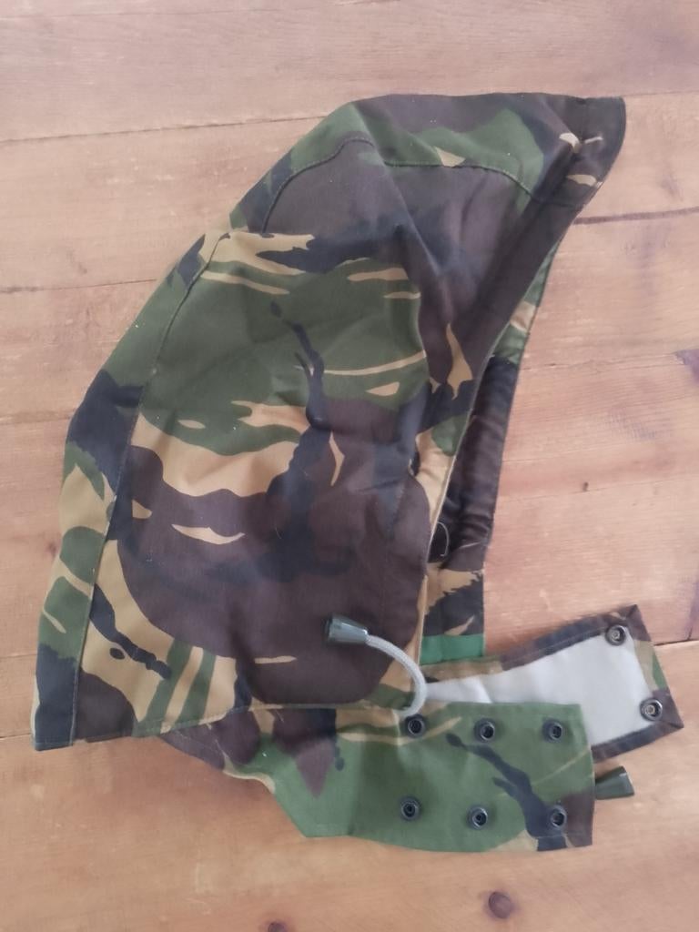 NIEUWE CAPUCHON Defensie jas- Camouflage Patroon, Ophalen of Verzenden, Landmacht, Nederland, Kleding of Schoenen